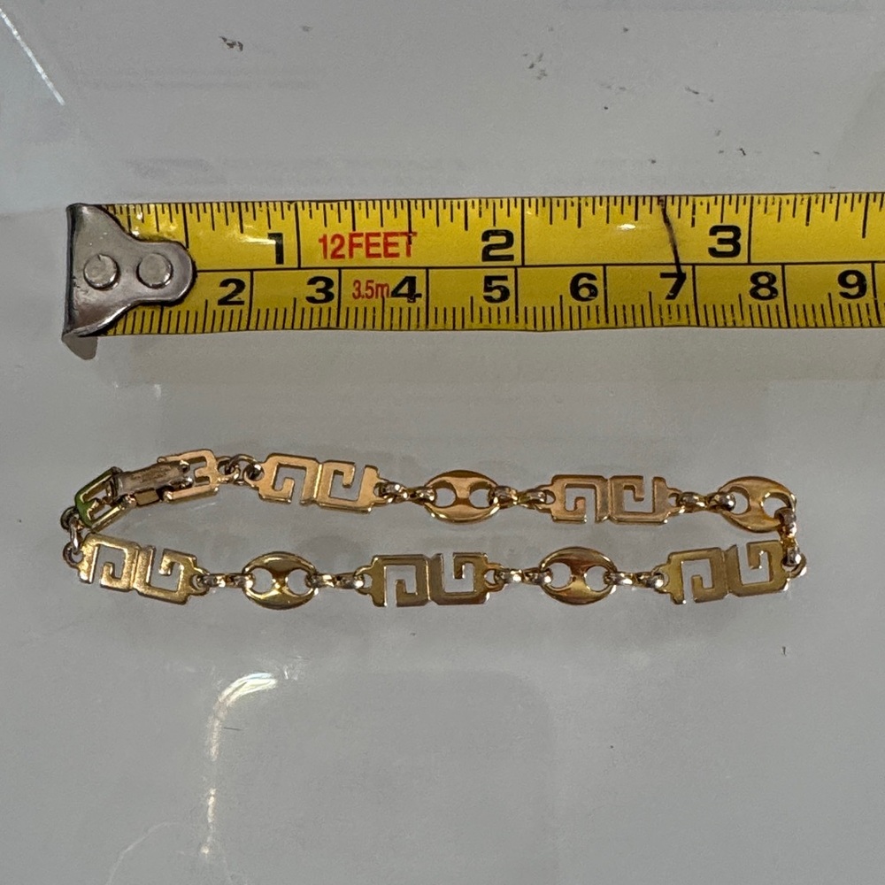 Givenchy VintageGold Necklace and Bracelet Set - Picture 13 of 13